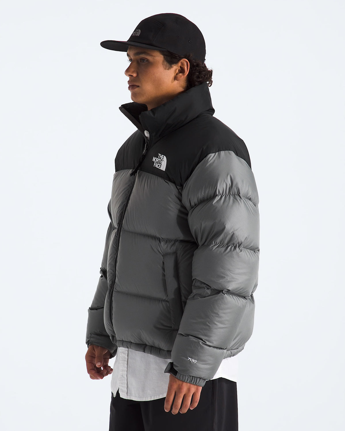 The North Face Men's 1996 Retro Nuptse Jacket in Smoked Pearl